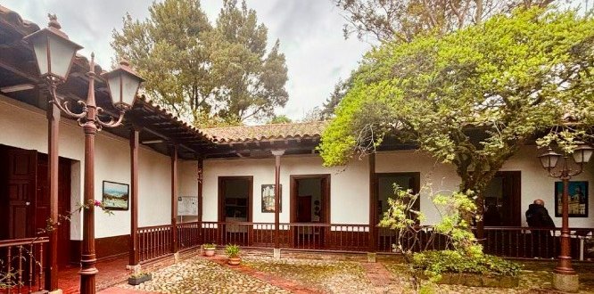 Puente Aranda y su Puerta al Pasado: La Casa de Nariño