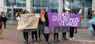 Comunidad educativa del Colegio La Merced participa en jornada contra el acoso callejero