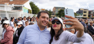 Una tarde de reconocimiento y celebración: así conmemoró la Alcaldía Local de Puente Aranda el Día de las Madres